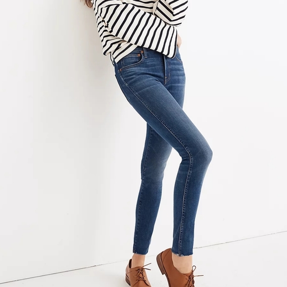 Madewell Denim - Madewell 9" High Rise Skinny Jeans Size 24P Paloma Wash